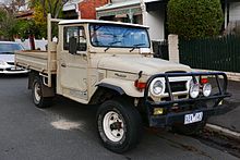 Toyota Land Cruiser (J40) - Wikipedia