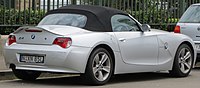 2006 BMW Z4 (E85) 2.5si convertible (2012-10-26) 02.jpg