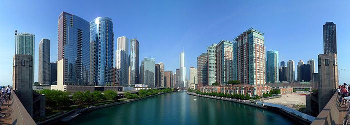 Chicago River is the south border (right) of the Near North Side and Streeterville and the north border (left) of Chicago Loop, Lakeshore East and Illinois Center (from Lake Shore Drive's Link Bridge with Trump International Hotel and Tower at jog in the river in the center)