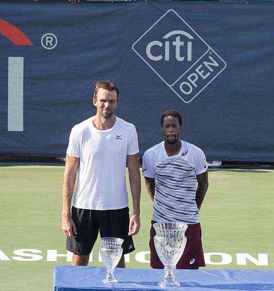 File:2016 Citi Open Ivo Karlovic, Gael Monfils (27913889433).jpg