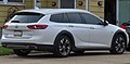 2018 Buick Regal TourX Essence, rear right view