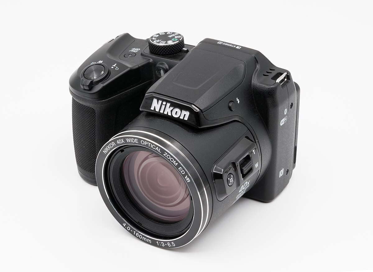 Nikon Coolpix P1000 - Wikipedia