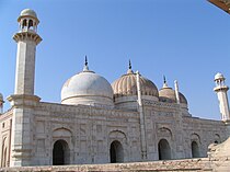Régi mecset Derawar mellett