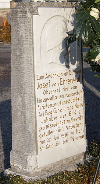 File:Ahrweiler Alter Friedhof 557.JPG