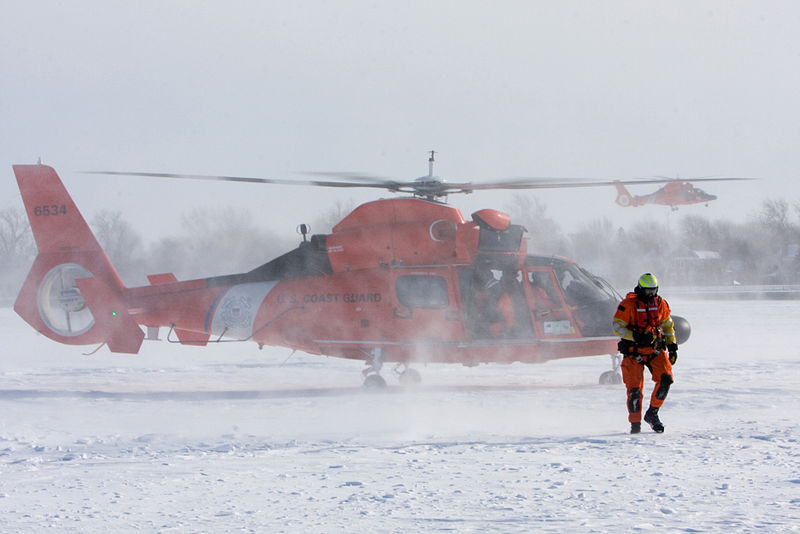 File:Air Station Detroit hoist training on frozen 110209-G-ZZ999-006.jpg