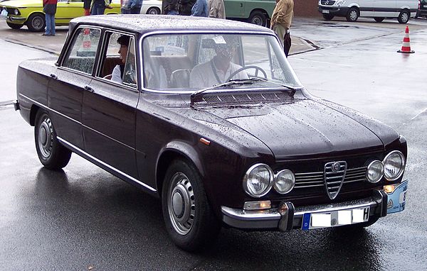 Image: Alfa Romeo Giulia 1300 TI vr