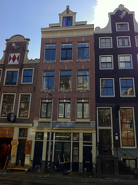 File:Amsterdam - Oudezijds Achterburgwal 55.jpg