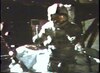 File:Apollo 15 piuma e martello drop.ogv