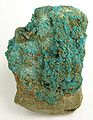 El raro mineral boothita (azulado) (CuSO4·7H2O)