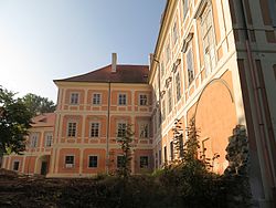 Březno Chateau