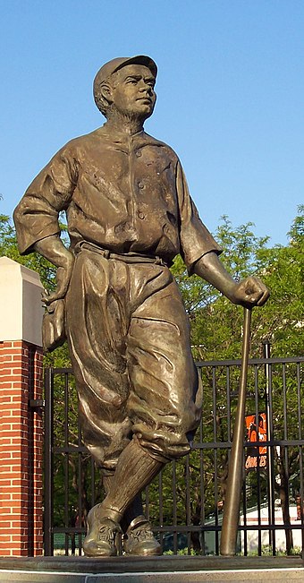 Susan Luery's 1996 statue of Babe Ruth, Babe's Dream