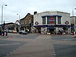 Stazione della metropolitana di Balham - geograph.org.uk - 662533.jpg