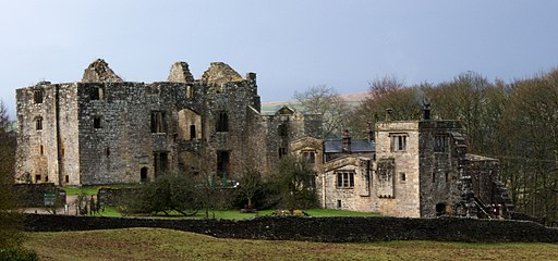 Barden Tower - geograph.org.uk - 1773157