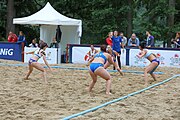 Deutsch: Beachhandball Europameisterschaften 2019 (Beach handball Euro); Tag 5: 6. Juli 2019 – Frauen, Platzierungsspiel für die Ränge 5–8, Rumänien-Zypern 2:0 (18:17, 18:14) English: Beach handball Euro; Day 5: 6 July 2019 – Placement Match/Cross Match for rank 17–20 Women – Romania-Cyprus 2:0 (18:17, 18:14)