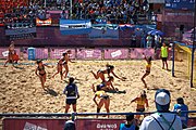 Deutsch: Beachhandball bei den Olympischen Jugendspielen 2018; Tag 3, 10. Oktober 2018; Mädchen, Vorrunde, Gruppe B - Niederlande-Argentinien 2:0 English: Beach handball at the 2018 Summer Youth Olympics at 10 October 2018 – Girls Preliminary Round Group B‎ – Netherlands-Argentina 2:0