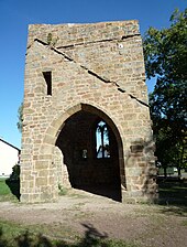 „Beeder Turm“, Chorturm der ehemaligen gotischen Kirche