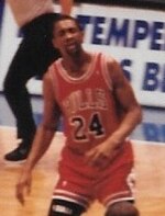 Bill Cartwright was selected 3rd overall by the New York Knicks. Bill Cartwright - Chicago Bulls, March 28, 1991 (cropped).jpg