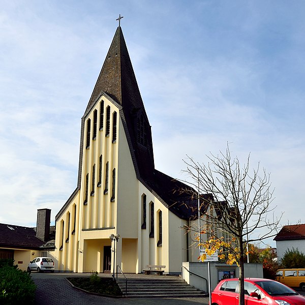 File:Bonifatiuskirche Wetter.jpg