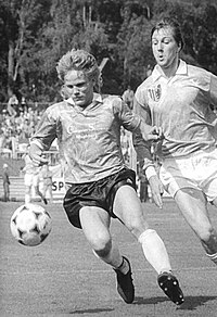 Bundesarchiv Bild 183-1990-0526-003, Chemnitzer FC - 1. FC Magdeburg 1-0.jpg 