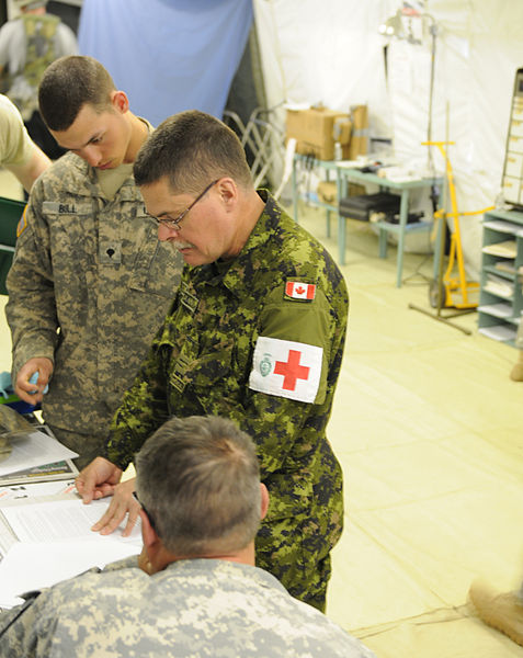 File:Canadian forces’ medical units join Warrior Exercise 130322-A-AR175-099.jpg