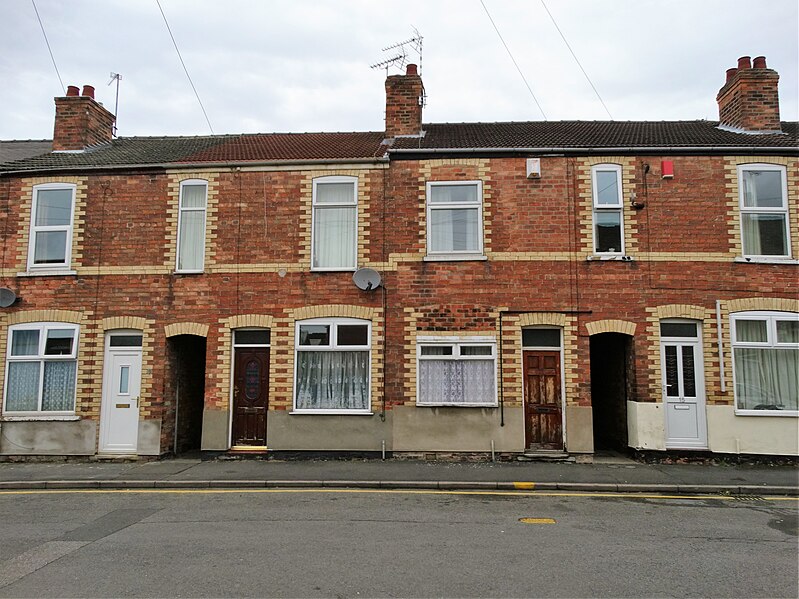 File:Carlisle Street, Gainsborough - geograph.org.uk - 5029289.jpg