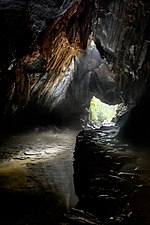 Caverna Santana por Rodrigo Tetsuo Argenton (01).jpg