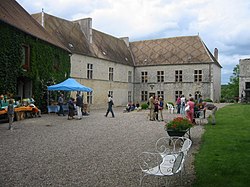 Chateau de la Roche 1.JPG