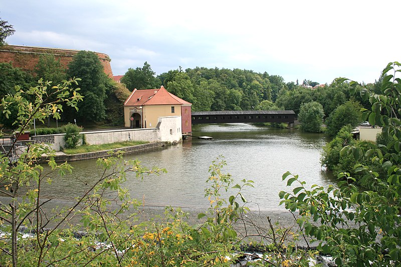 File:Cheb dřev most 2.jpg