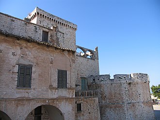 View of the Castle Conversano05.jpg