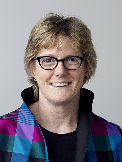 File:Dame Sally Davies (cropped 2).jpg