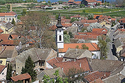 Pogled na crkvu iz vazduha