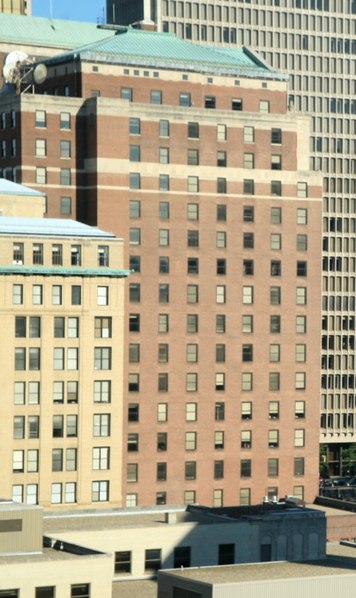 File:DowntownHartford (cropped).jpg