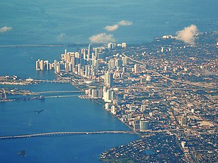Downtown Miami aerial 2008.jpg