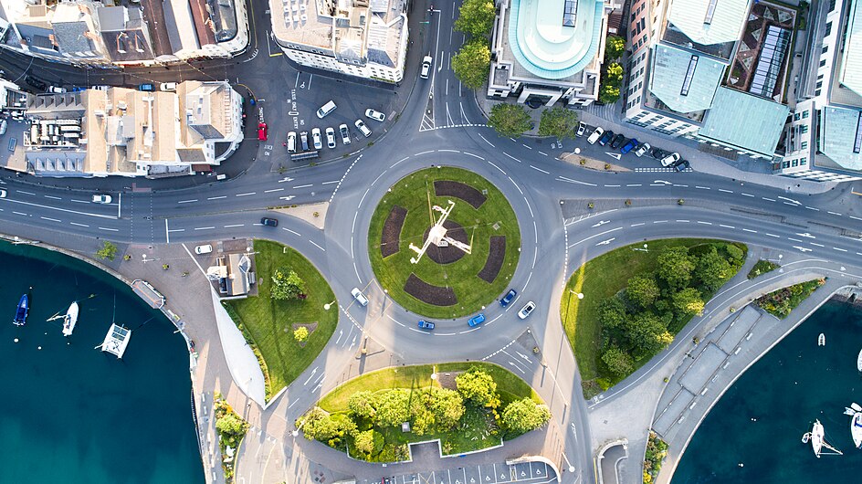 Drone view of roundabout (Unsplash).jpg