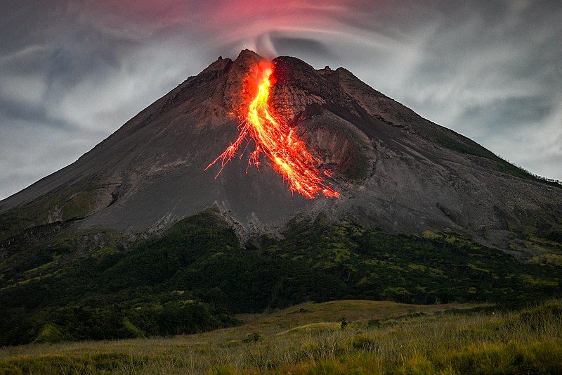 Файл:ERUPSI GUNUNG MERAPI.jpg