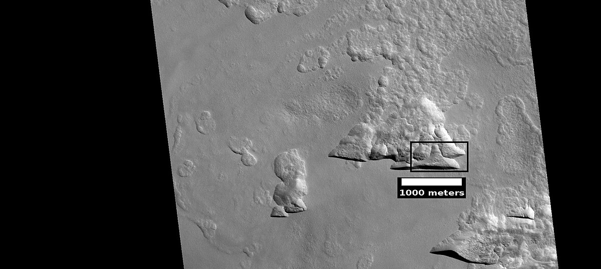 Depressions with straight southern walls， as seen by HiRISE under HiWish program. Box indicates part enlarged in images below. Image location is in Milankovič crater in Diacria quadrangle.