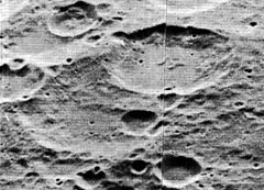 Oblique view of Esnault-Pelterie (upper right) and Schlesinger (lower left), from Lunar Orbiter 5 Esnault-Pelterie Schlesinger craters 5006 med.jpg