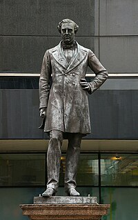 Statue of Robert Stephenson Sculpture by Carlo Marochetti