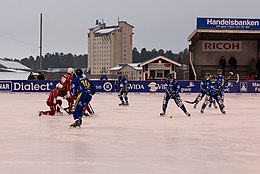 Falu BS playing bandy at Lugnet Falu BS BK vs Kalix Bandy 2013-01-27 01.jpg