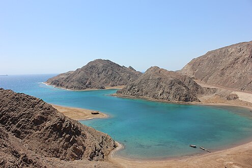 Fiord Bay, Taba