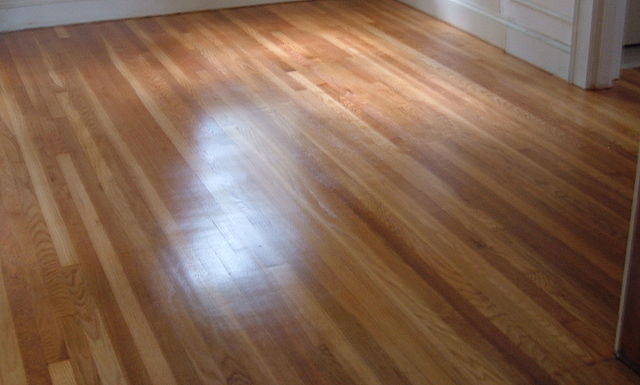 File:Fake wood flooring.jpg - Wikipedia