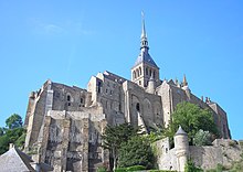 Français: Le Mont-Saint-Michel (Normandie, France). Vue vers l'abbaye.
