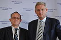 Frank La Rue and Carl Bildt at the press briefing, Foreign Ministry, Stockholm, 16-june-2010