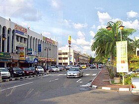 Ulica Gadong u centru grada