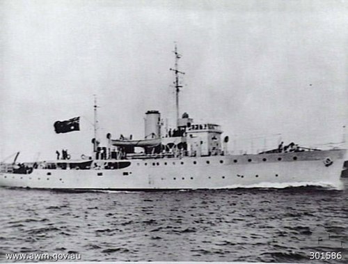 HMAS Toowoomba in 1941