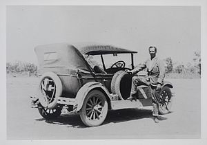 Harold Edward George Snell with his automobile.jpg