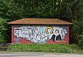 Auf eine Trafostation im Harz wurde dieses Graffiti-Bild mit Ohm und dem Symbol Ω gesprüht.