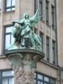 Figur der Hammonia bei der Hohen Brücke in Hamburg-Altstadt