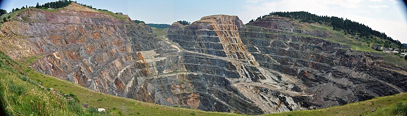 File:Homestake Mine open pit, SD.jpg