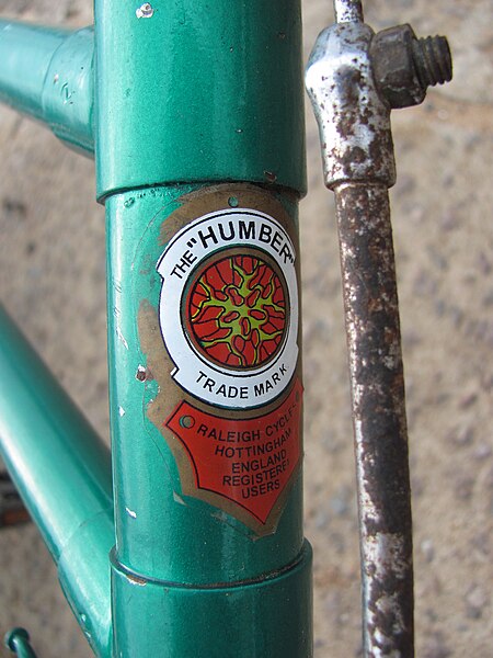 File:Humber-Raleigh Headtube (4542136807).jpg